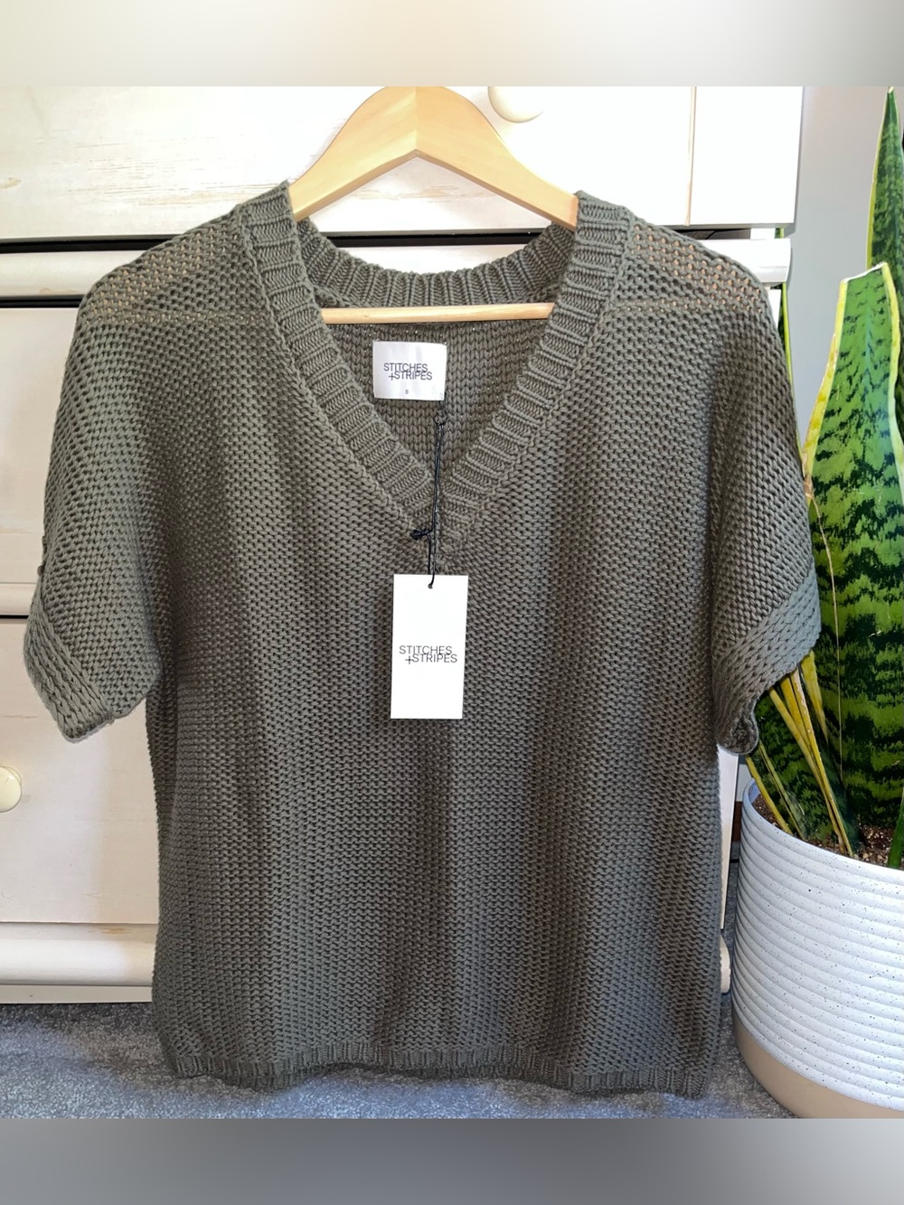 NWT Stitches & Stripes Olive Green V-Neck Sweater Vest Small but Oversized